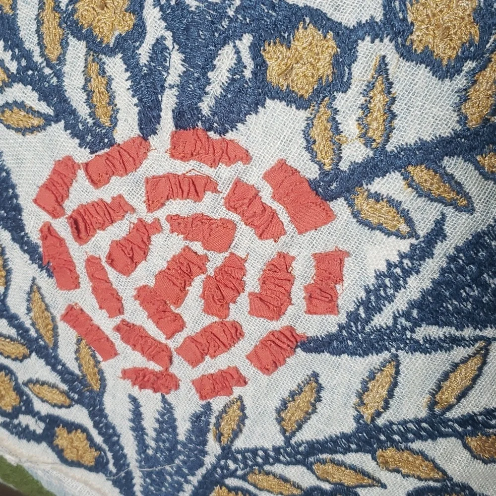 Pottery Barn Floral Applique Embroidered Pillow